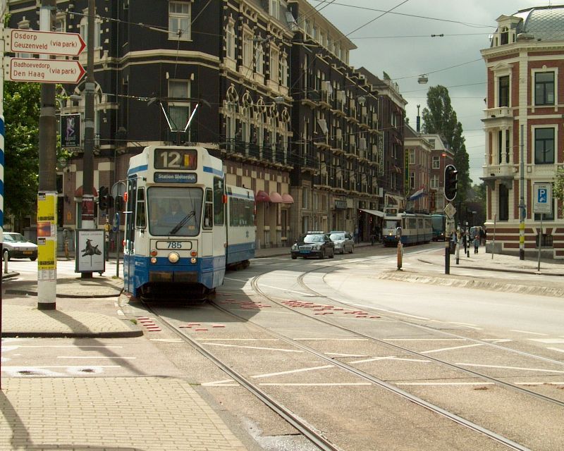 meIM000970.jpg