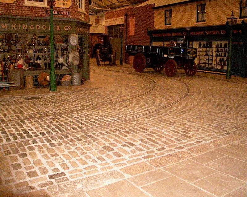 meIM000439.jpg